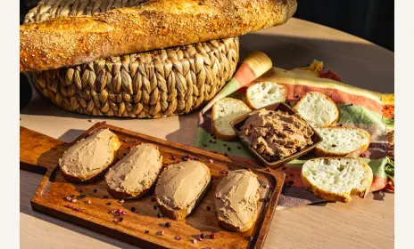 Noul pateu ROGOB cu merișoare și ceapă prăjită – dulce, sărat și delicios!